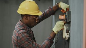 15 Safety Topics for Daily TBT: Tool box Talk Topics